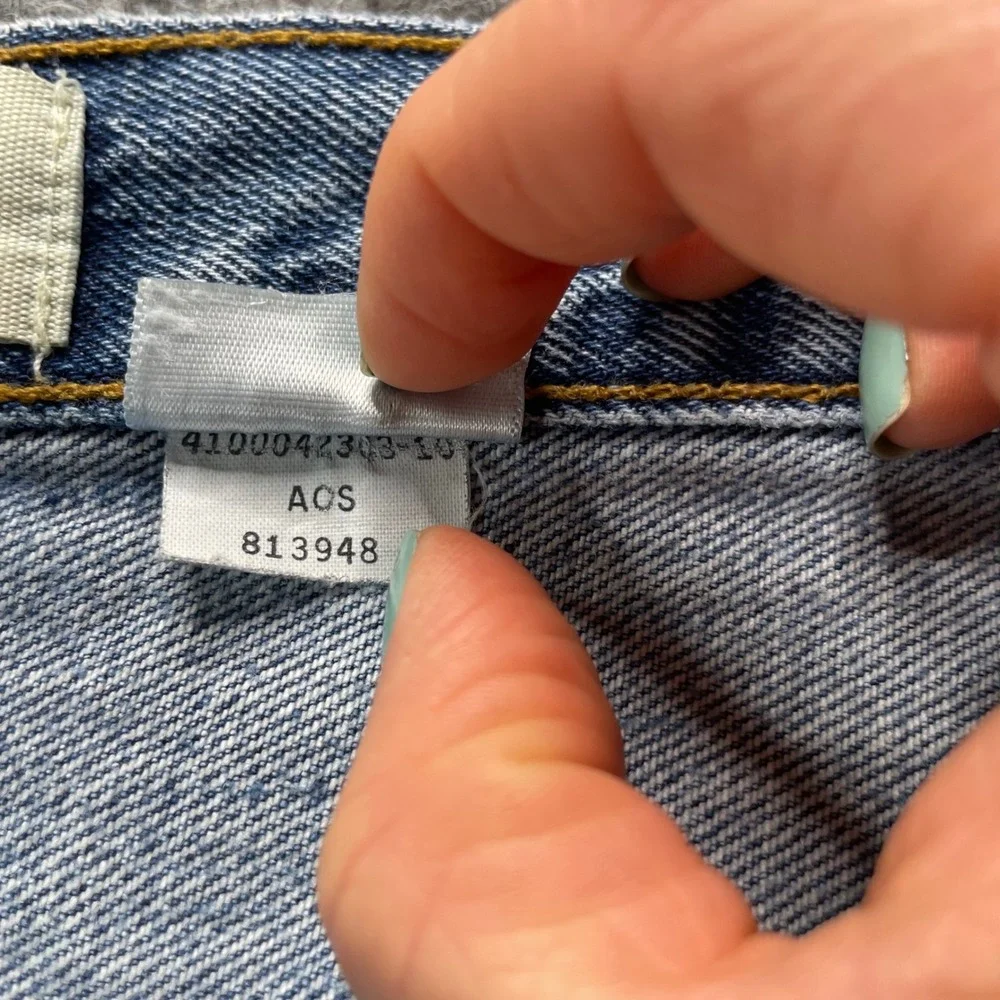 Levi's 501 Jeans Mens 33x36 Blue Straight Leg Button Fly Denim 00501-0193